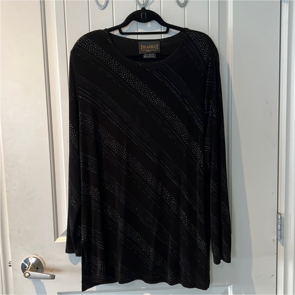 PICADILLY:  Black Long Sleeve Top/Silver Accents